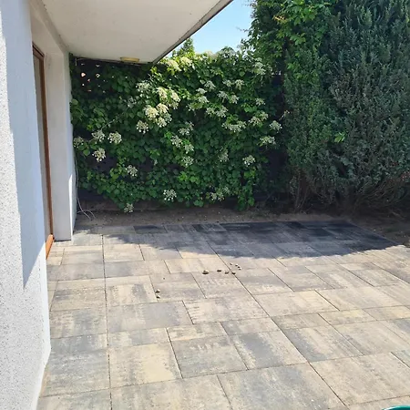 Dom Letniskowy W Rusinowie Casa vacanze *